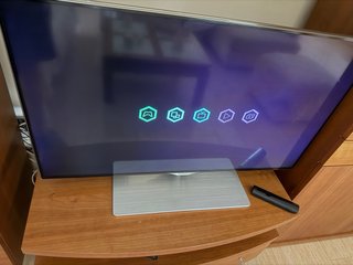 Televisor Samsung Negro y Plateado