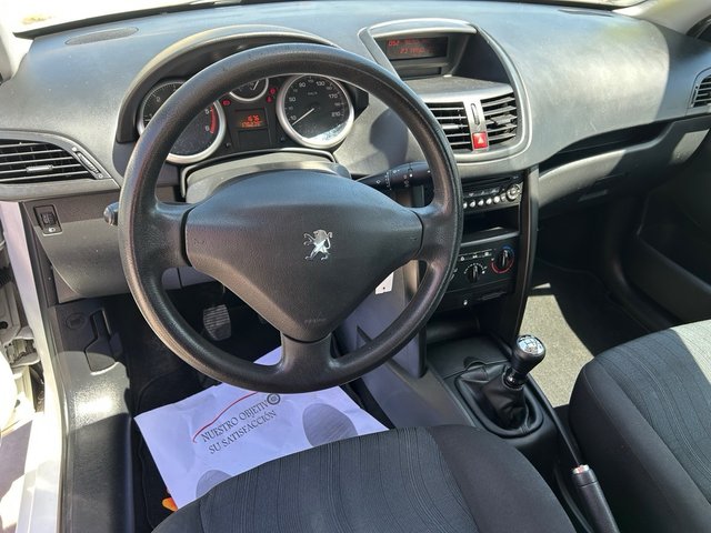Peugeot 207 2009