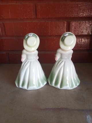 Figuras de porcelana, pareja de muñecas