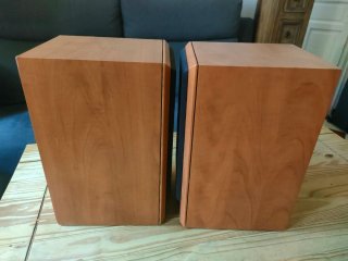 Altavoces Acoustic Energy