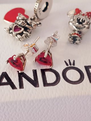 Lote Pandora Disney Minnie y Corazones
