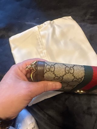 Cartera Gucci GG Supreme