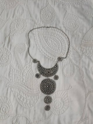 Collar étnico plata