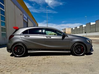 a45 amg facelift 381cv garantía un año