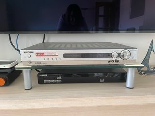 Conjunto de altavoces para cine en casa