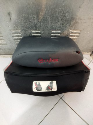 Silla Bebé Cybex Solution X2-Fix + cojín seguridad