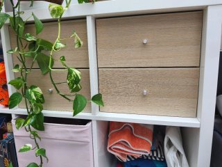 Mueble auxiliar blanco Ikea.
