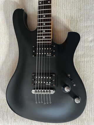 Guitarra Eléctrica Schecter Diamond 006