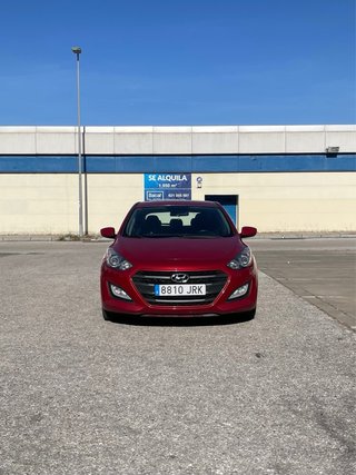Hyundai i30 2016