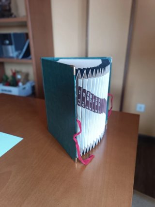 ARCHIVADOR DE FUELLE SIN ESTRENAR