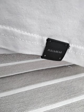 Camiseta Pull&Bear Estampada