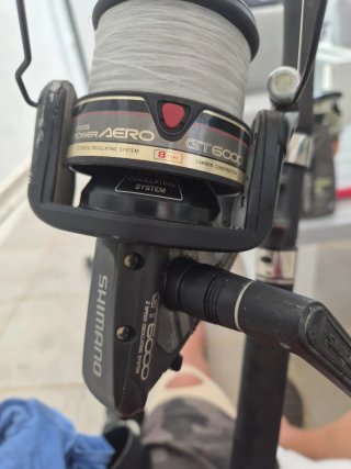 Carrete de pesca Shimano Power Aero 6000