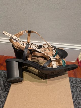 Sandalias Gioseppo Piel Tiras Tacón 6cm Talla 36