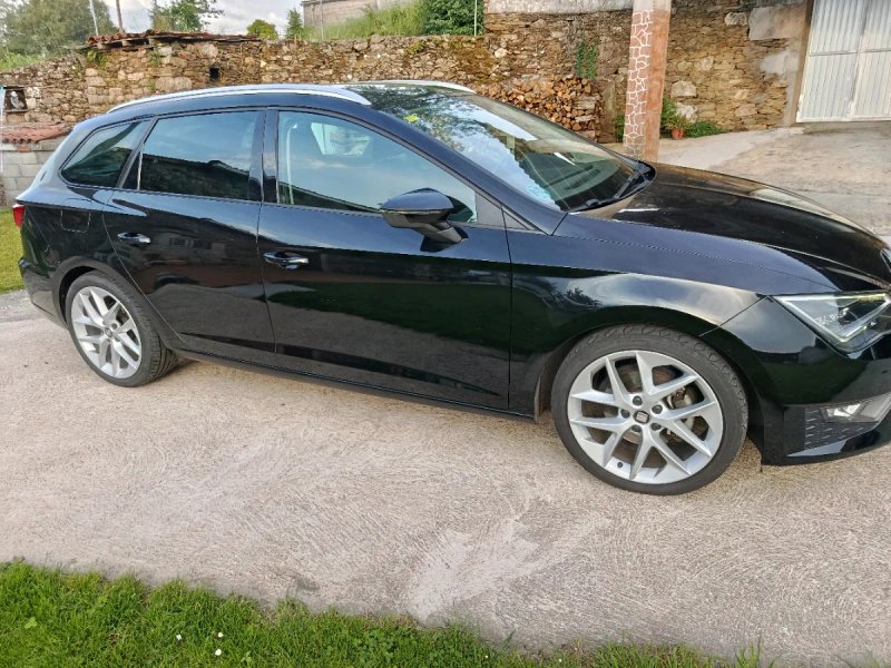 SEAT Leon 2016 - foto 1