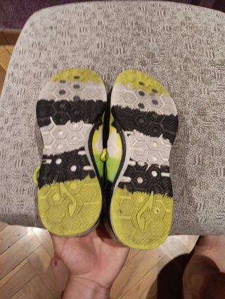 Zapatillas Joma Fútbol Sala/Baloncesto Amarillas