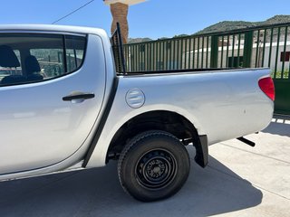 Mitsubishi L 200 2011