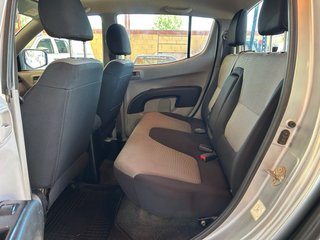Mitsubishi L 200 2011