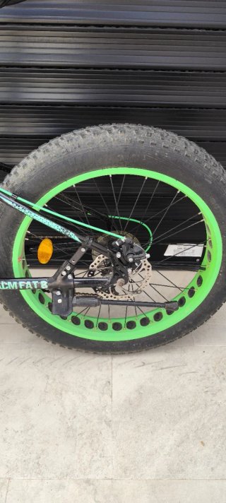Bicicleta Fat Bike NEÓN 24 Negra/Verde