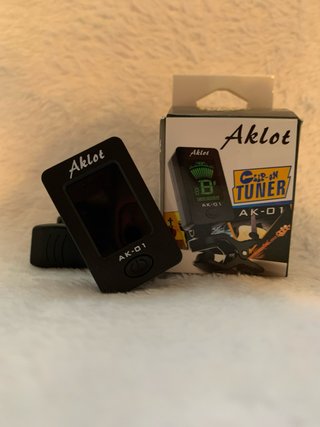 Ukulele Kmise con accessori