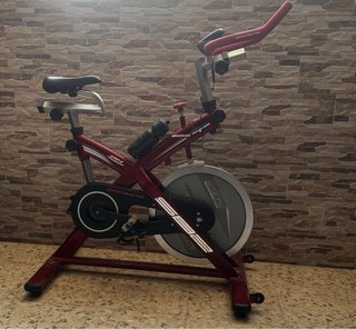 Bicicleta Indoor BH Fitness SB2