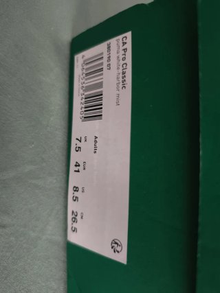 Zapatillas Puma grises y blancas