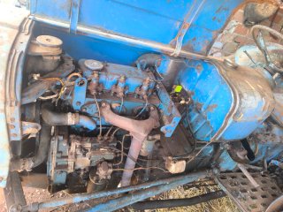 Fordson Súper Dexta 75 Tractor
