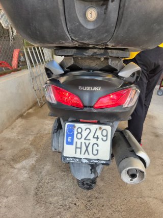 Suzuki Burgman 200cc Maxi Scooter