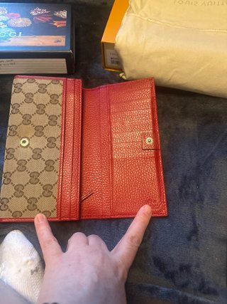 Billetera Gucci Beige y Roja