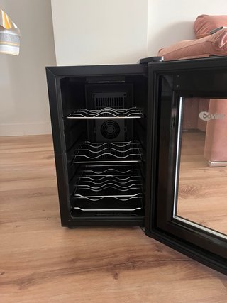 Nevera de vinos Saivod