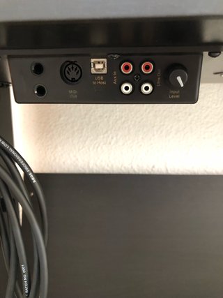 Piano de Pared Digital Pianova P-191