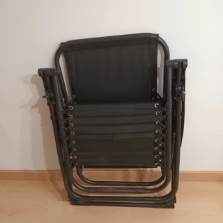 Tumbona Plegable Negra (Dos ).Se vende x unidad