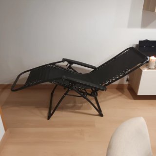 Tumbona Plegable Negra (Dos ).Se vende x unidad