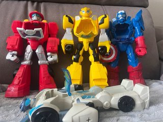 Lote Juguetes Transformers y Marvel