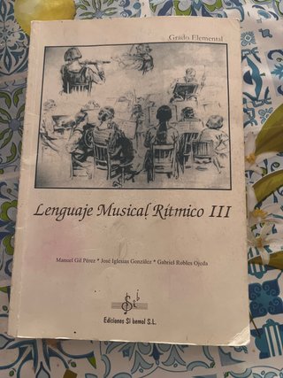 Libro Lenguaje Musical Rítmico III usado