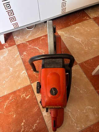 Radial gasolina DOLMAR