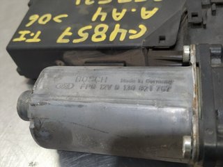 MOTOR ELEVALUNAS TRASERO IZQUIERDO AUDI A4 BERLIN