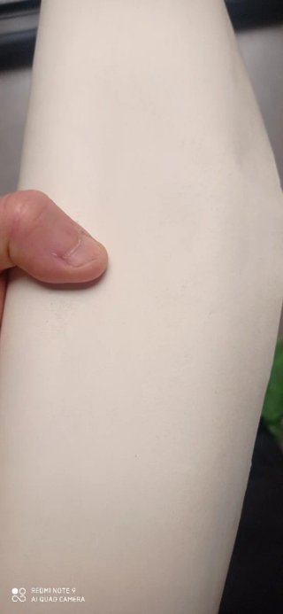 Papel pintado con diseño floral
