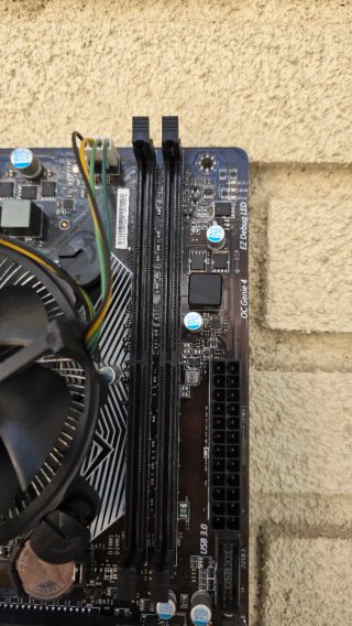 Placa Base MSI B150M PRO-VH + CPU I3-6100+ Disipad