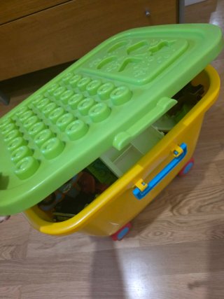 Scatola di pezzi Lego Duplo