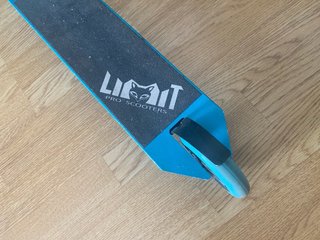 Patinete LIMIT PRO + Casco Azul