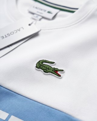 Conjunto Lacoste Camiseta y Pantalón Corto