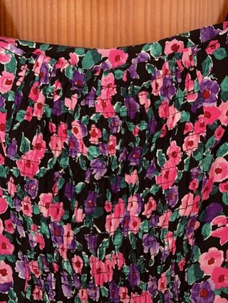 Crop top flores Zara