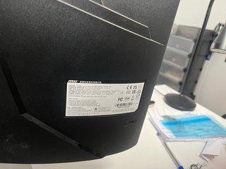Monitor MSI Pro 23.6” Curvo