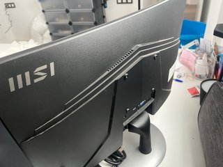 Monitor MSI Pro 23.6” Curvo