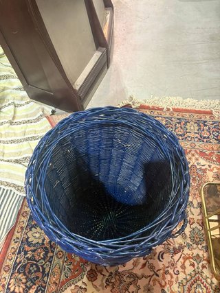 CESTO DE MIMBRE AZUL