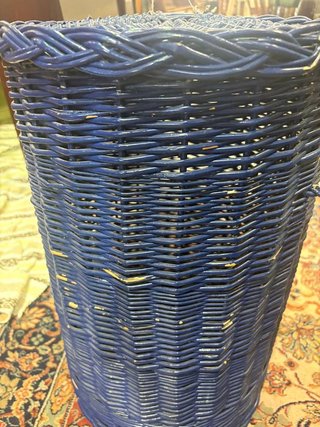 CESTO DE MIMBRE AZUL
