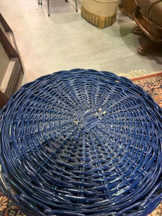 CESTO DE MIMBRE AZUL