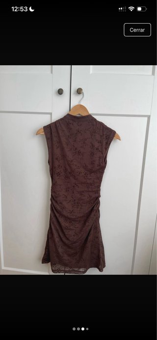 Vestido marrón Stradivarius