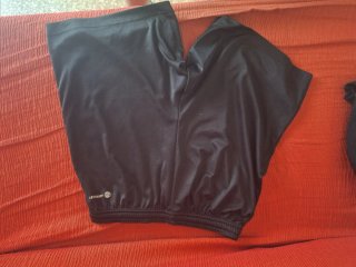 Pantalón corto Adidas negro