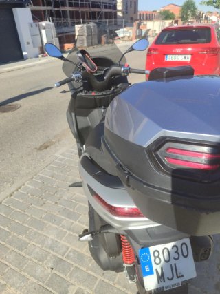 Piaggio MP3 500 HPE sport Advance Gris Plata